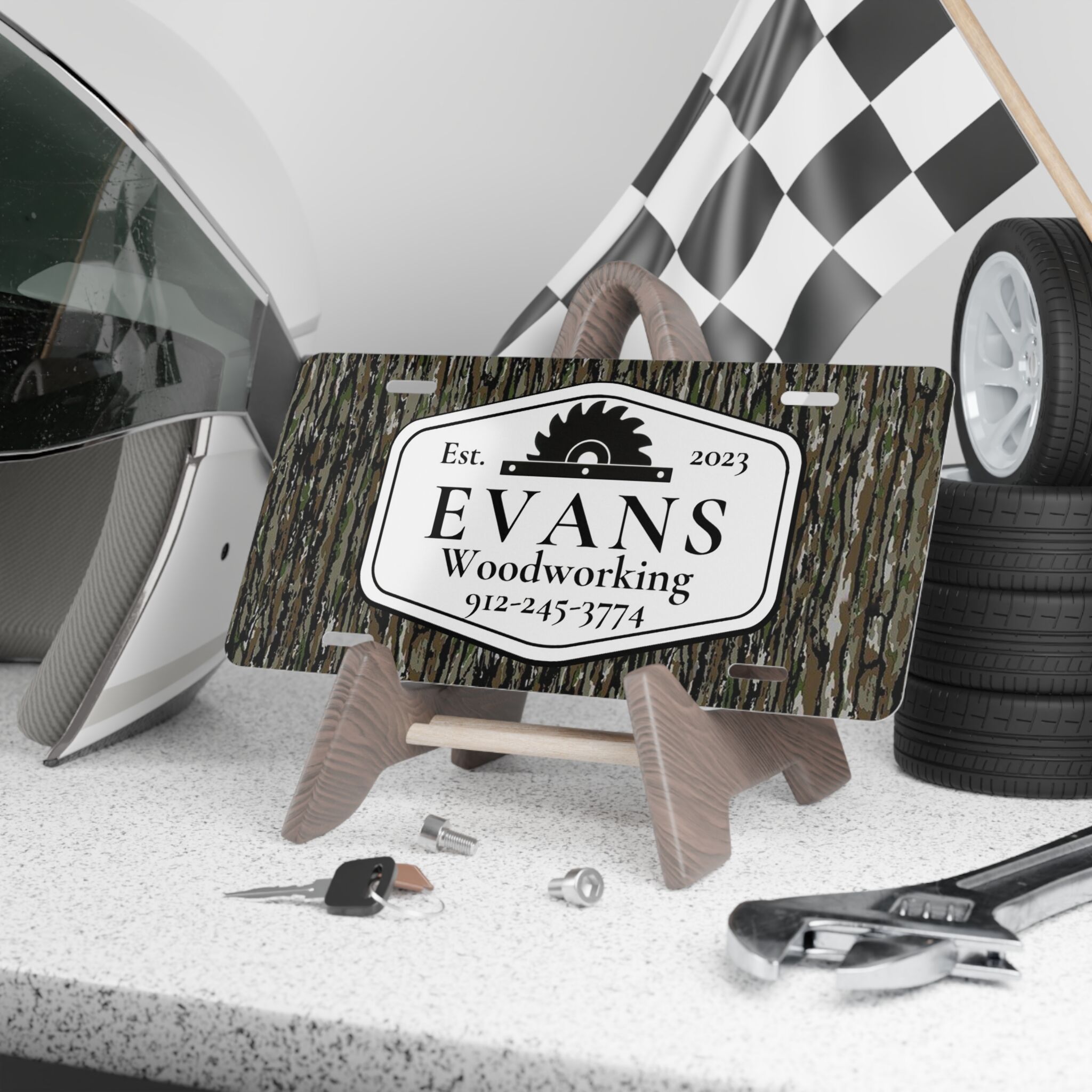 Realistic Hunter Camo Front Vanity Plate with Customizable Design